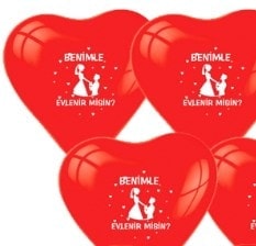 Benimle evlenirmisin kalp kırmızı lateks balon