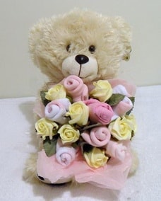 yaklak 20 cm ayck ve 15 adet yapay gl demeti