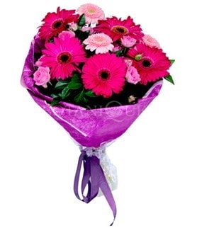 kar���k gerbera �i�e�i buketi buket modeli